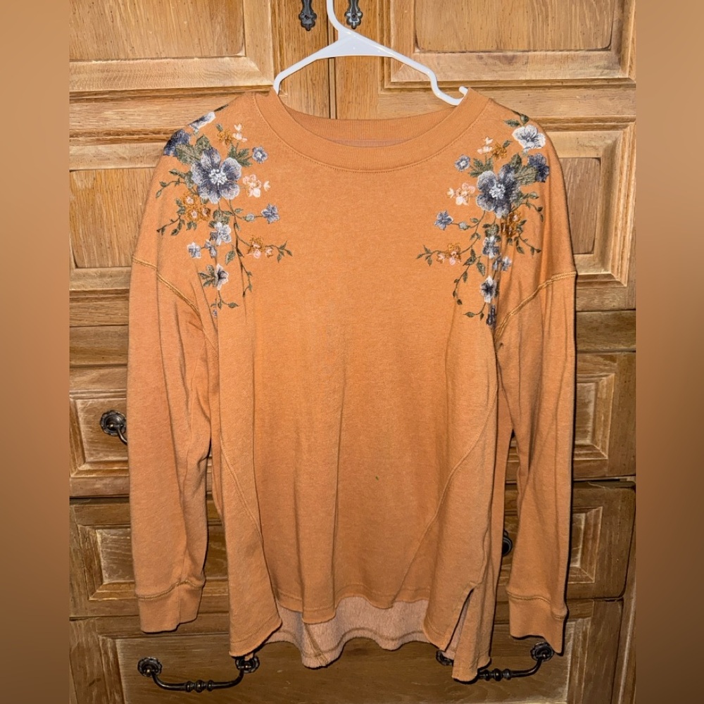 American Eagle Floral Oversized Crewneck